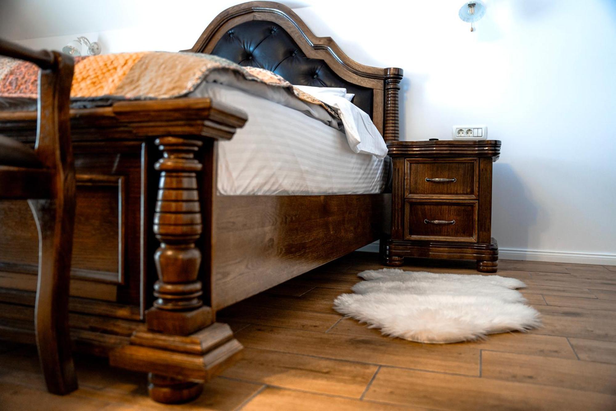 Boutique Marlen Bed and Breakfast Ghimbav Exteriör bild